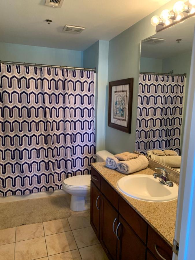 1717 Laketown Wharf 1 King Bedroom, 2 Bath Panama City Beach Bagian luar foto