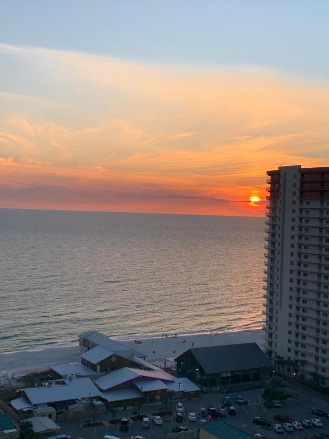 1717 Laketown Wharf 1 King Bedroom, 2 Bath Panama City Beach Bagian luar foto